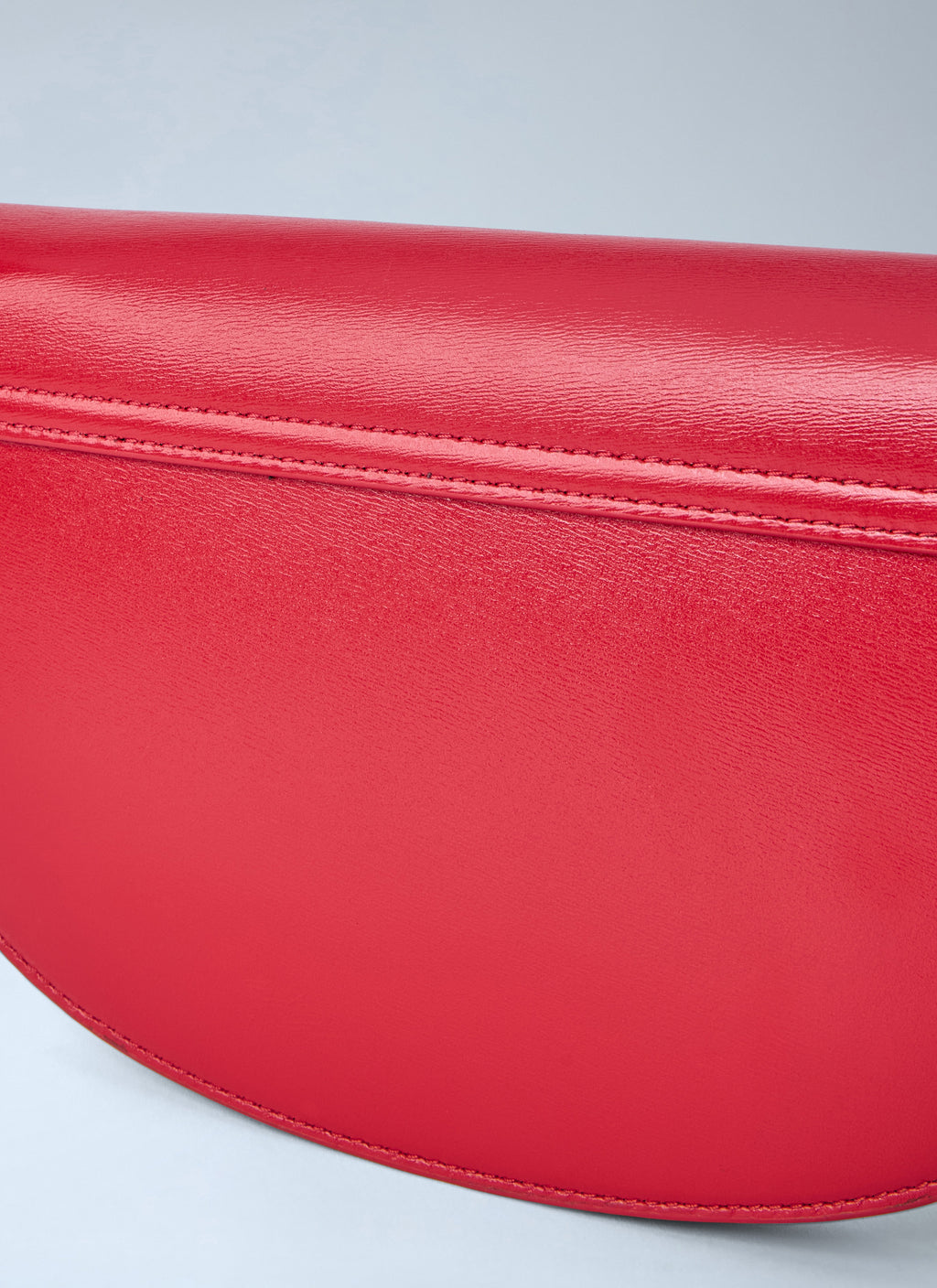 Curve Wallet With Strap