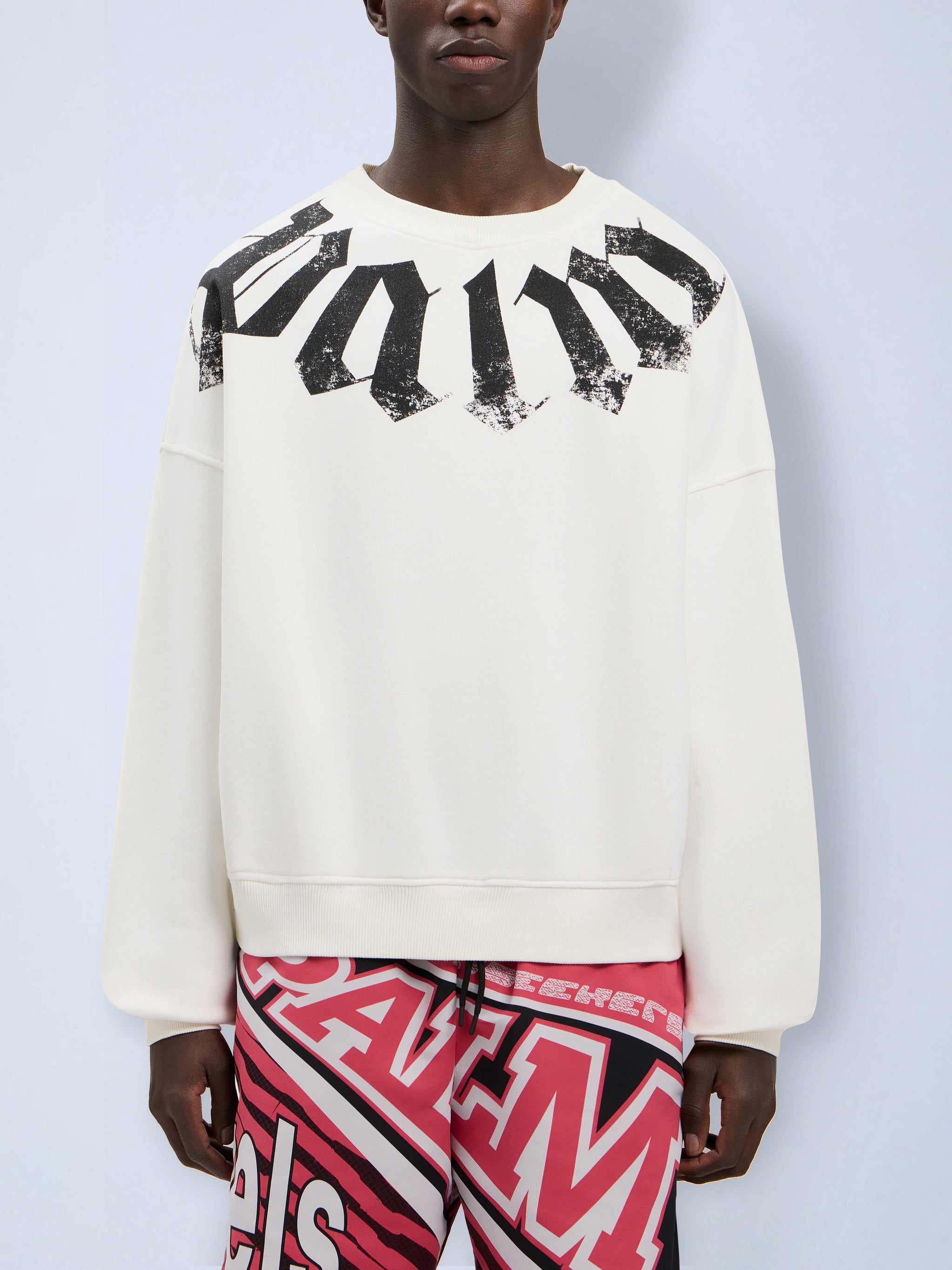 Big Neck Logo Loose Sweatshirt
