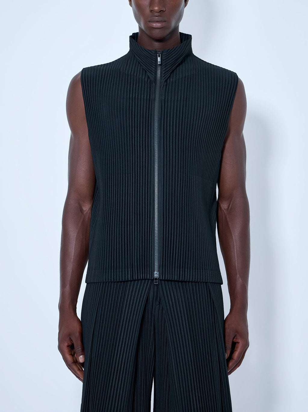 Sleeveless Ribbed Gilet