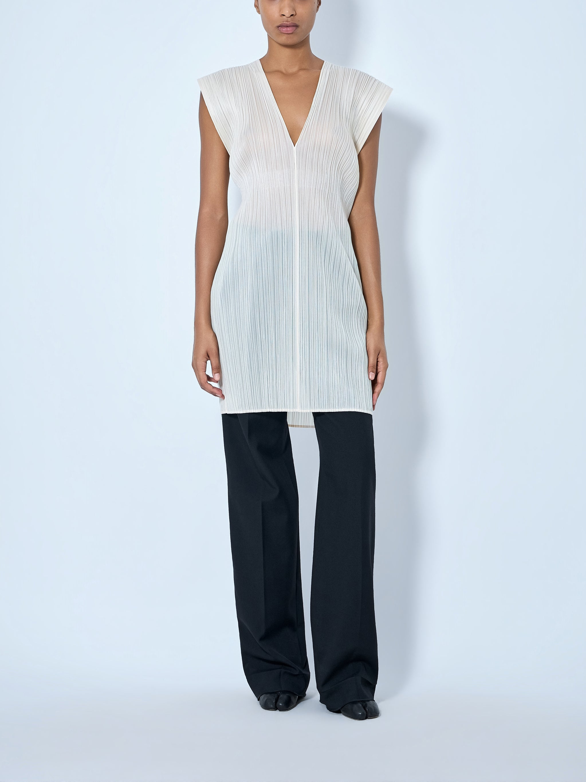 Sleeveless Pleated Tunic