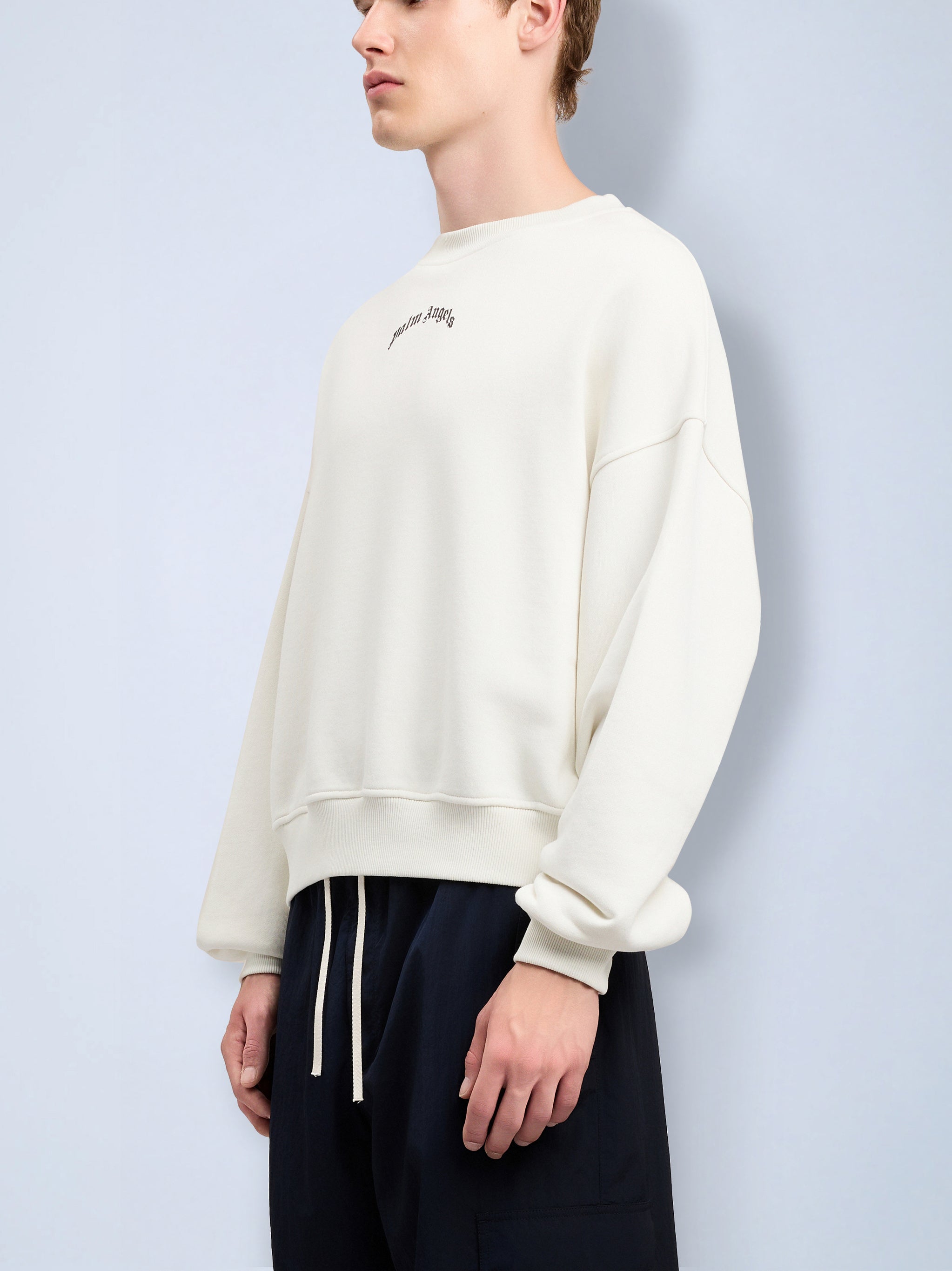 Back Curved Logo Loose Sweatshirt