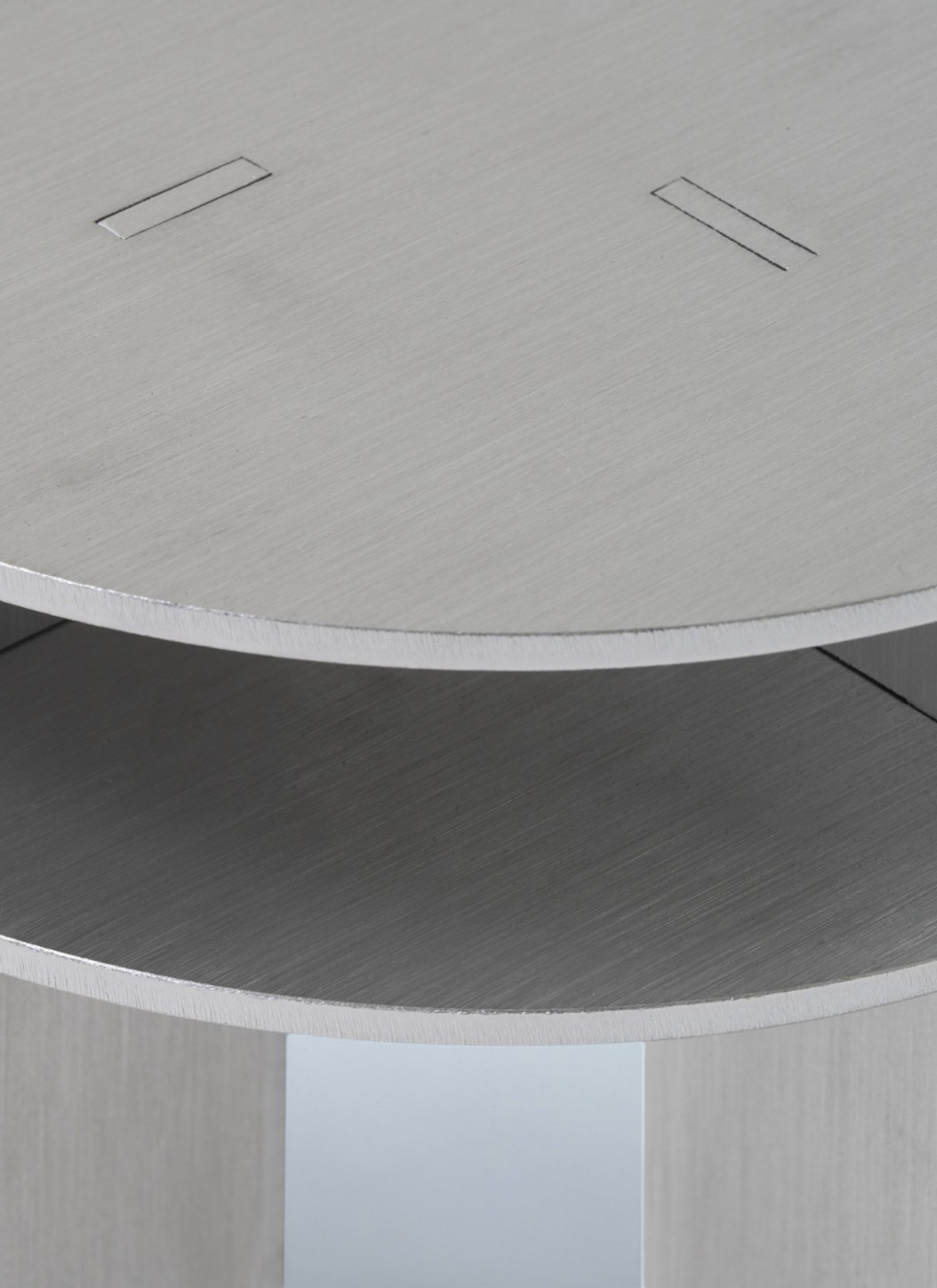 NM13 Stool