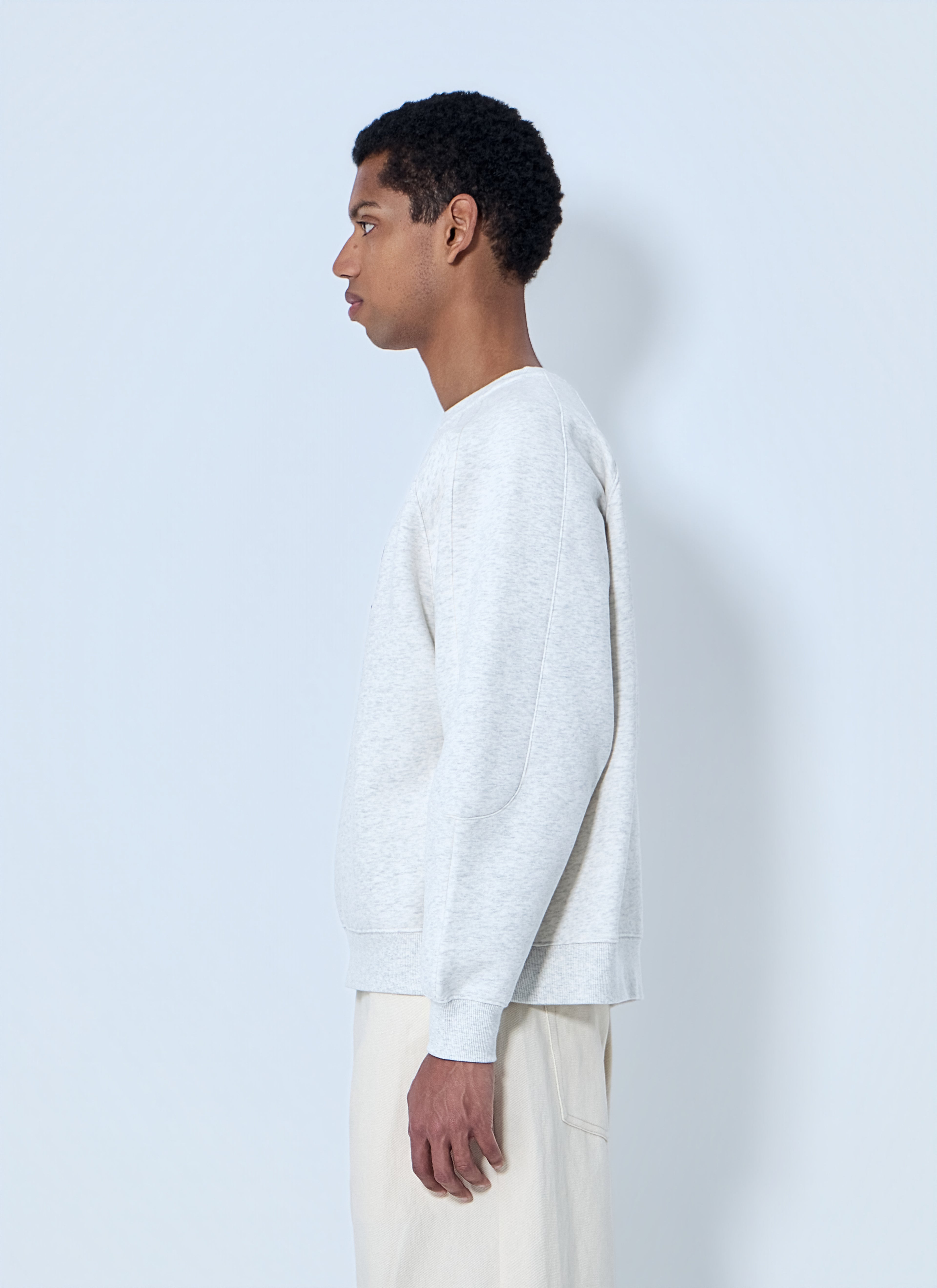 Raglan Sleeve Sweatshirt