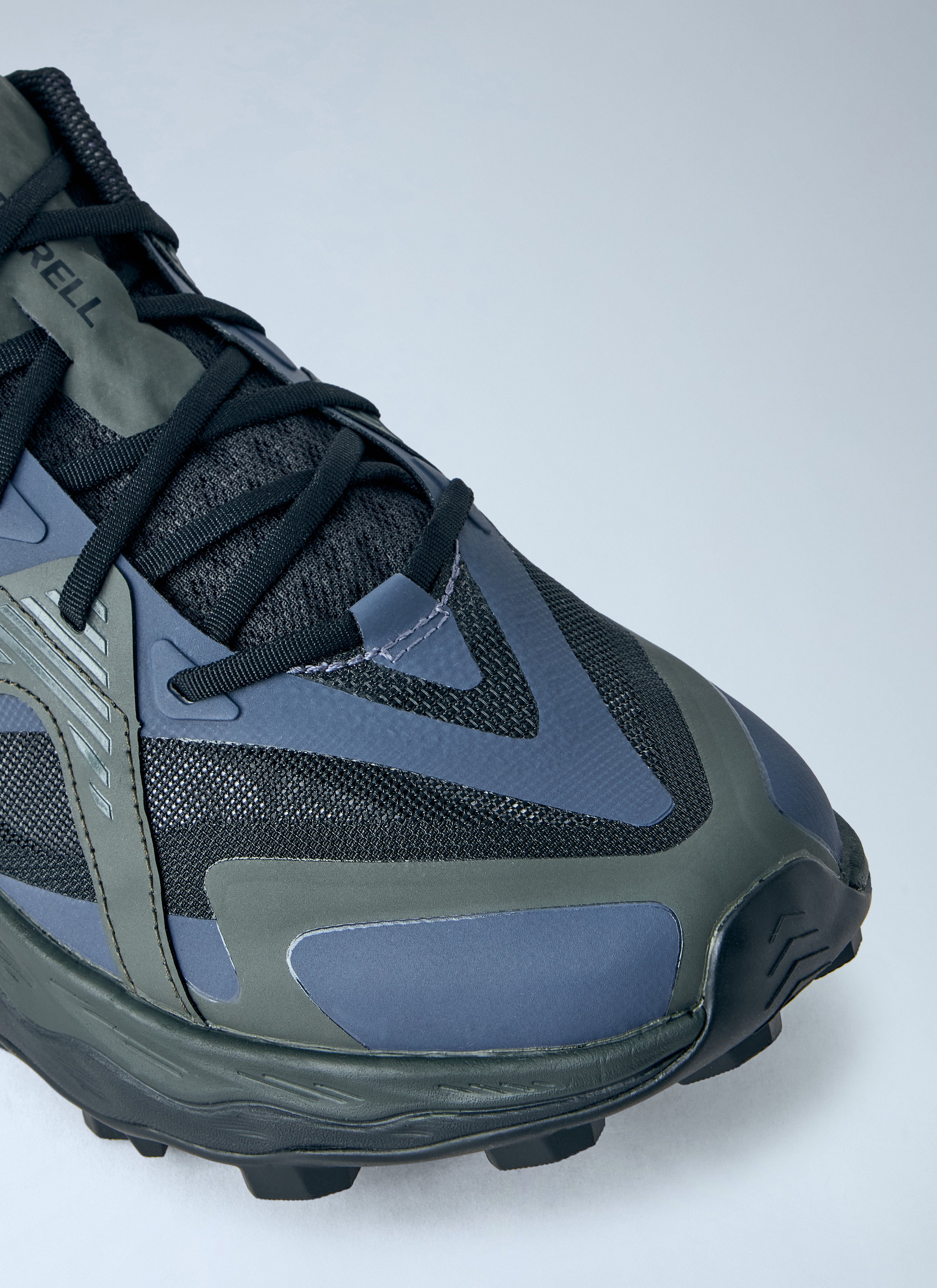 Agility Peak 6 Sneakers