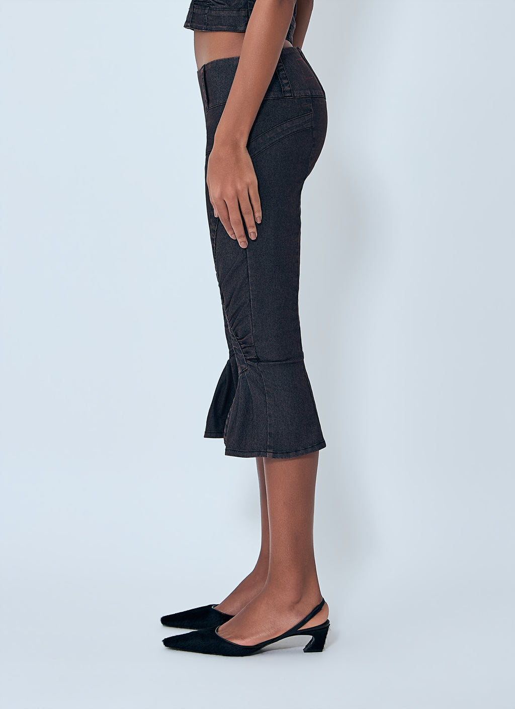 Cropped Flared Jeans