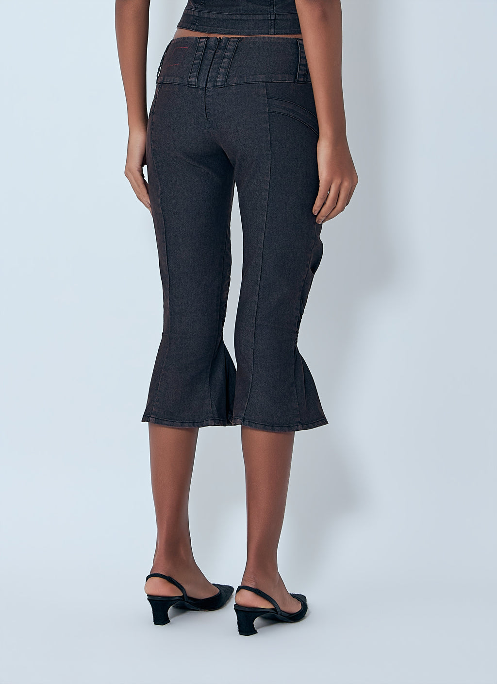 Cropped Flared Jeans