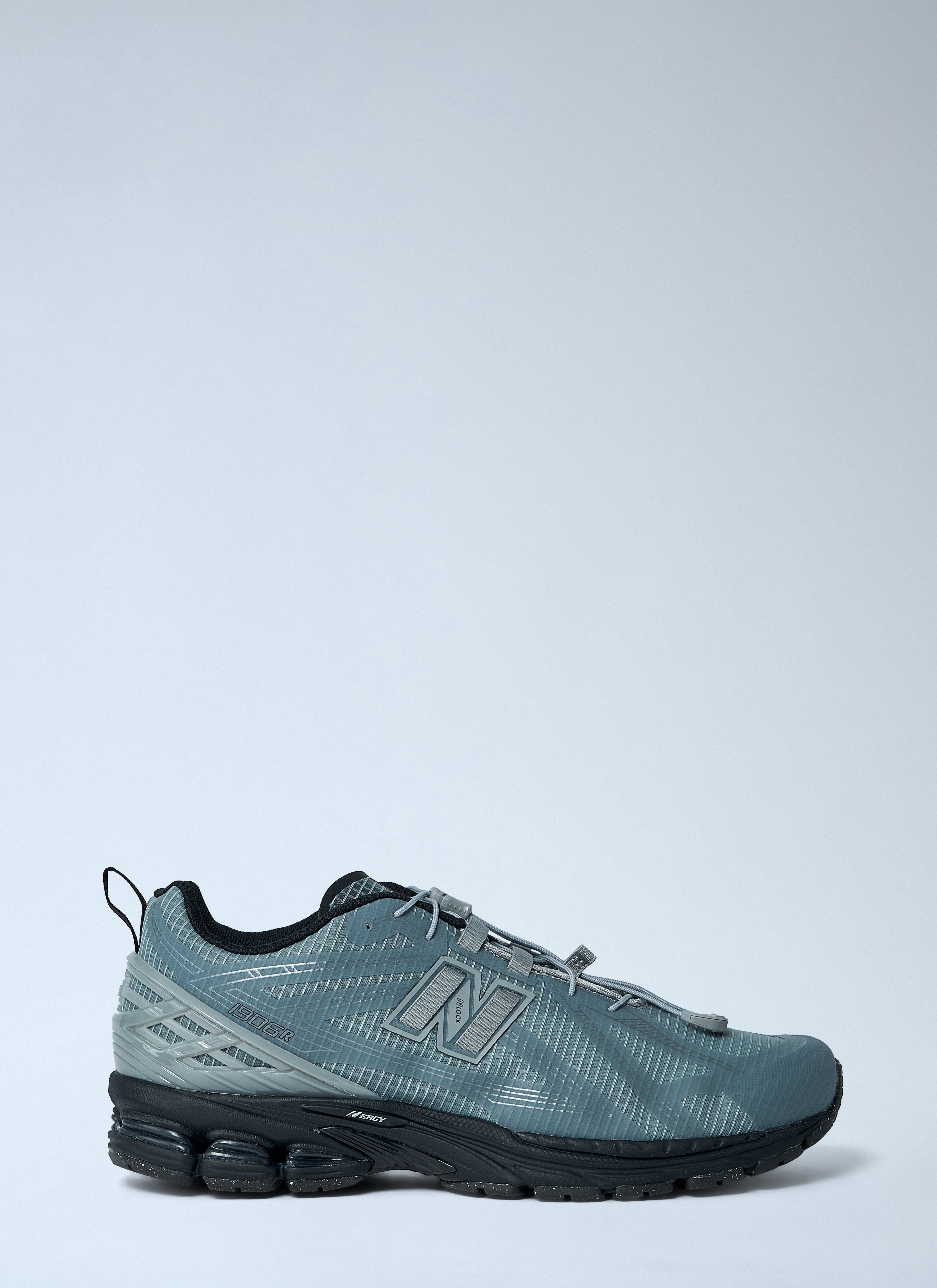 1906R Sneakers