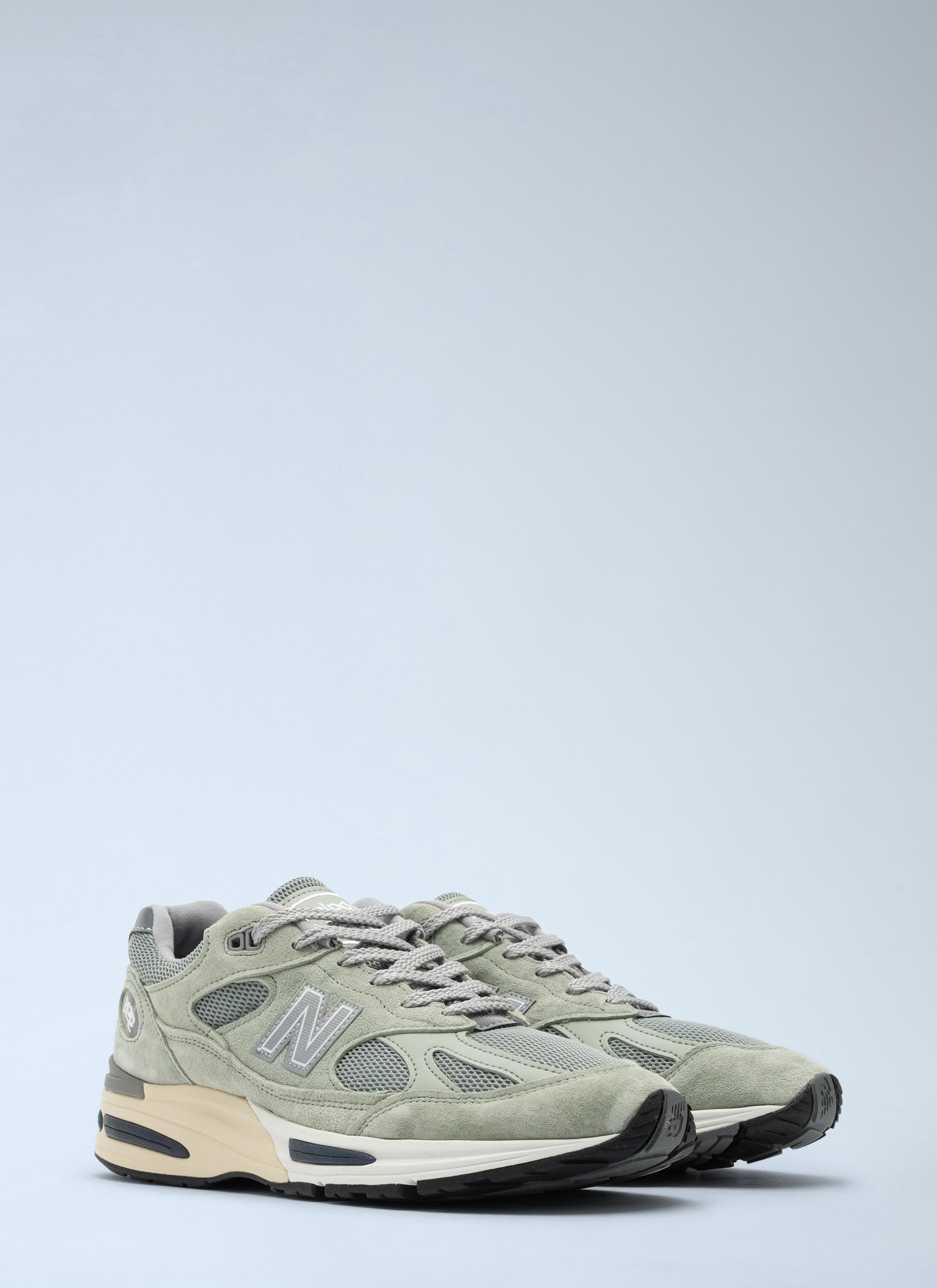 Made in UK 991v2 Sneakers