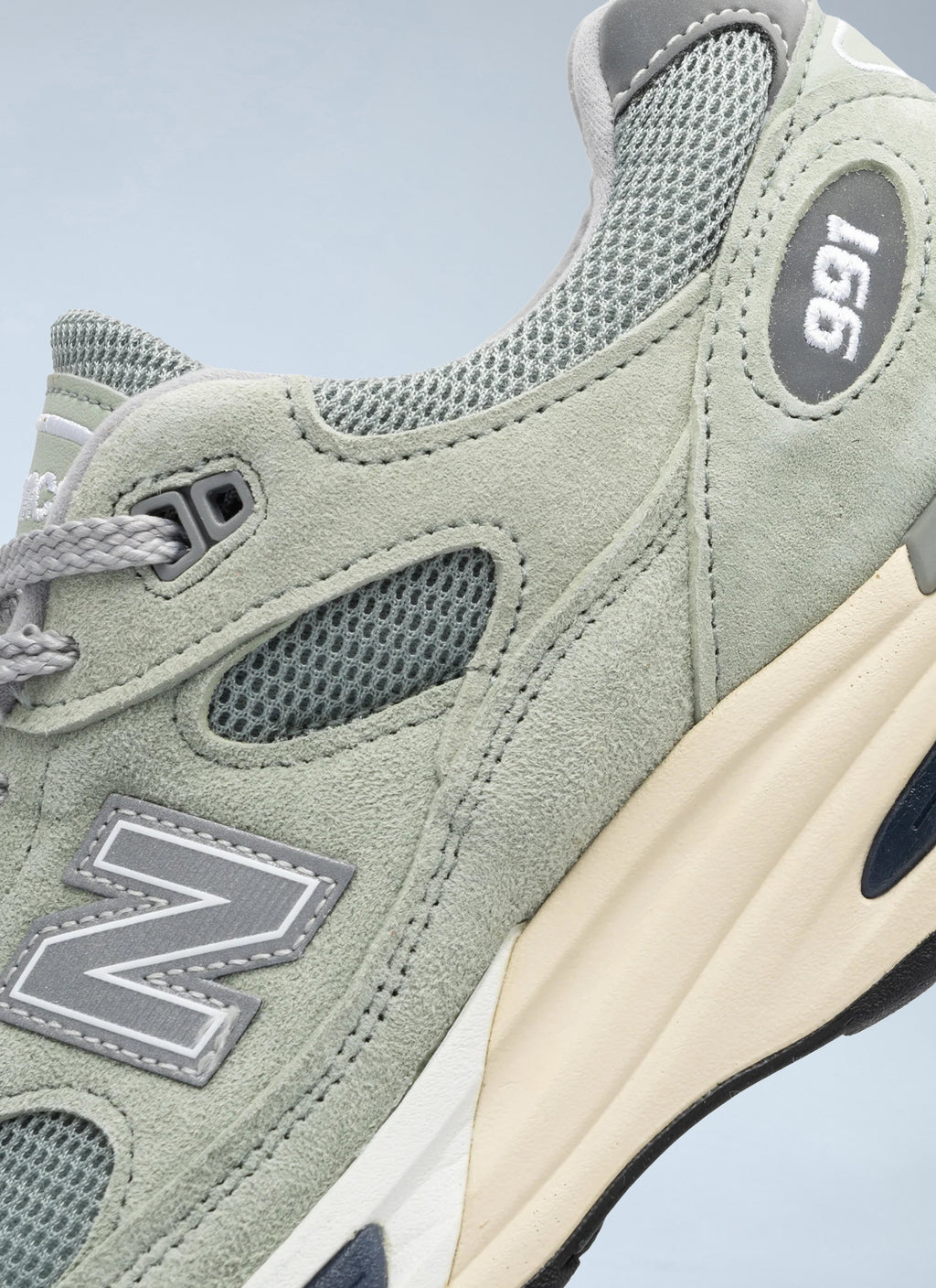 Made in UK 991v2 Sneakers