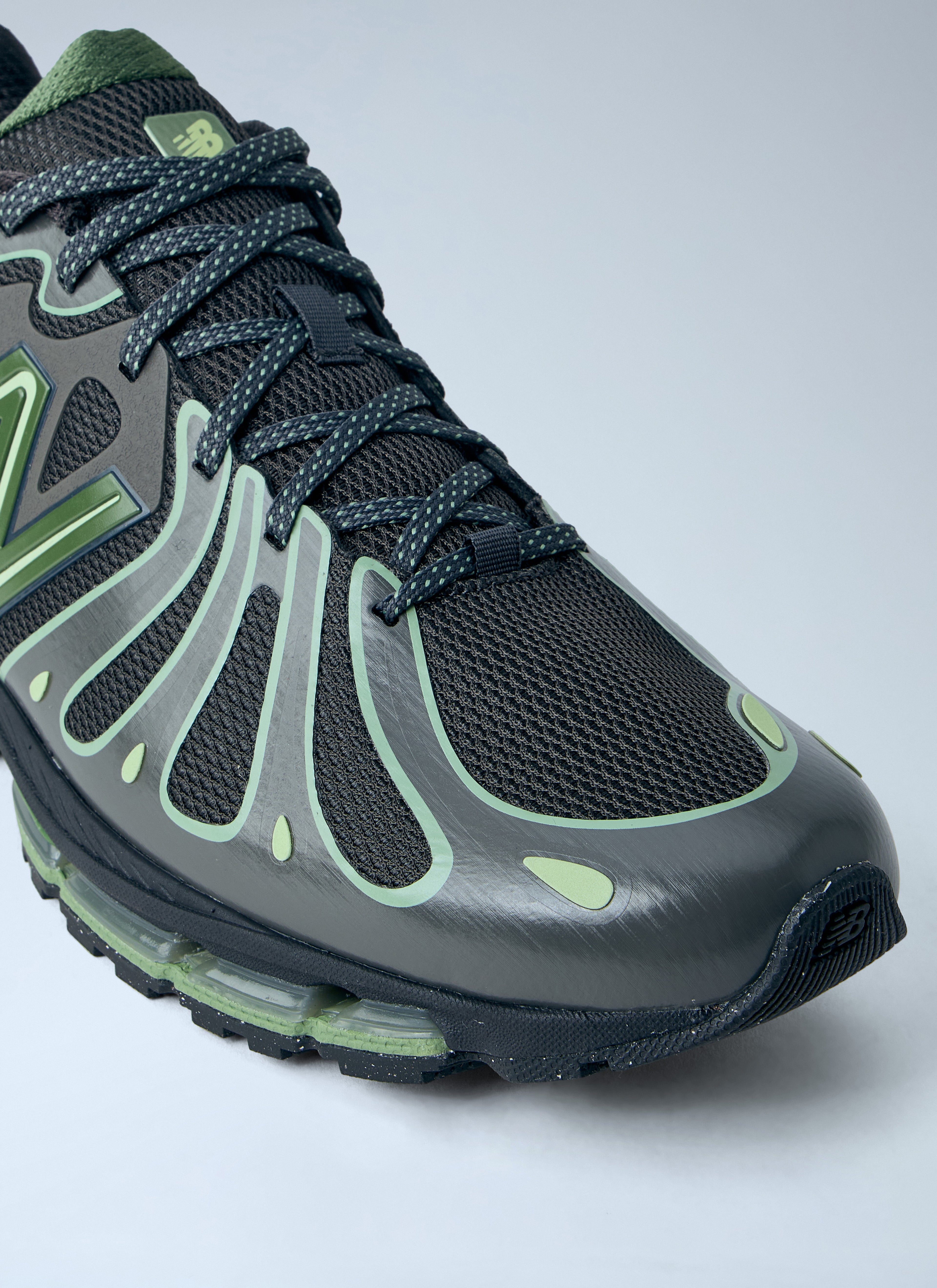 Abzorb 1890 Sneakers