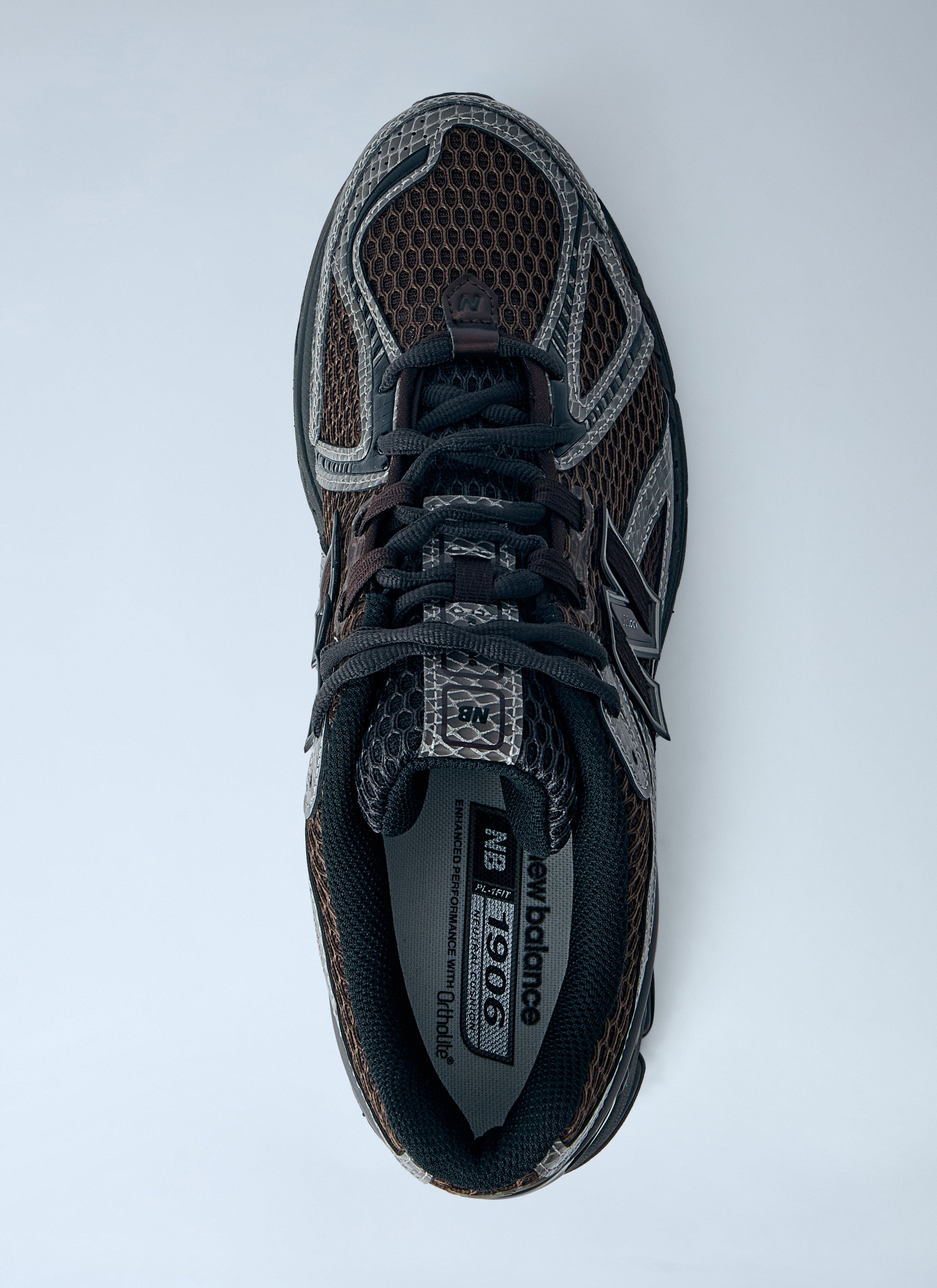 1906 Sneakers