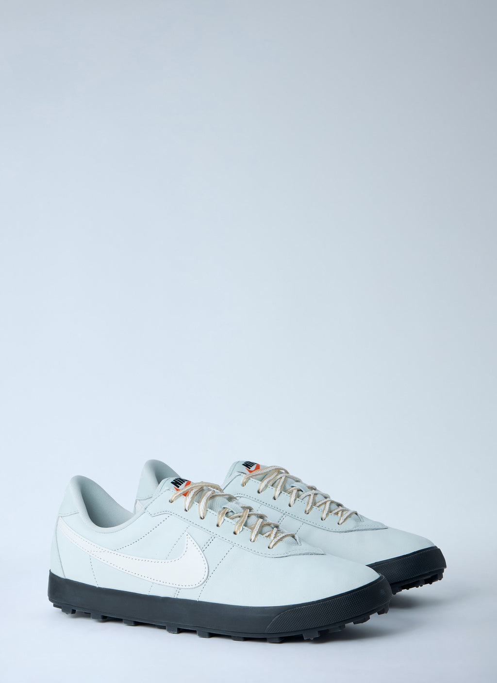Astrograbber Sneakers