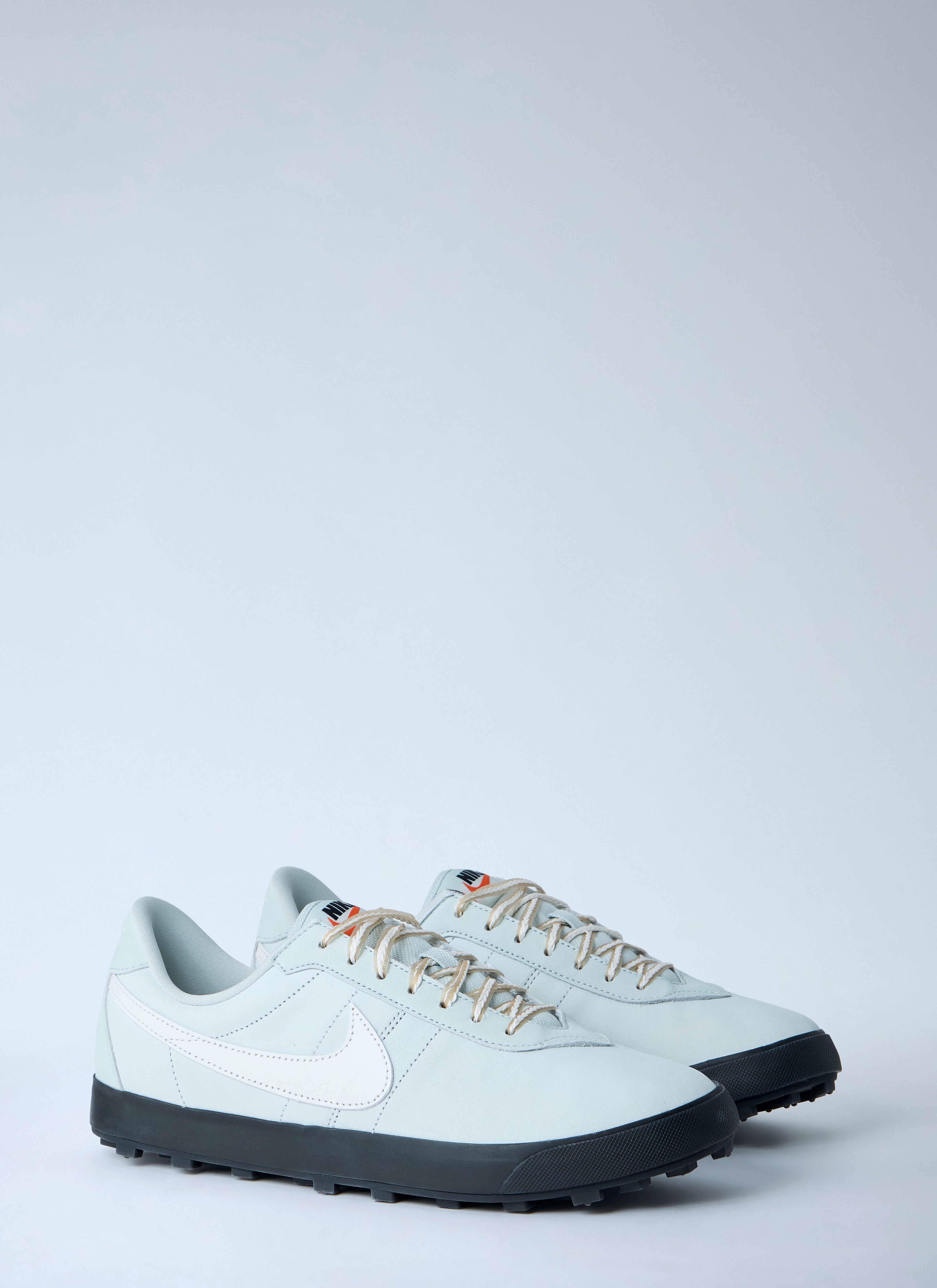 Astrograbber Sneakers