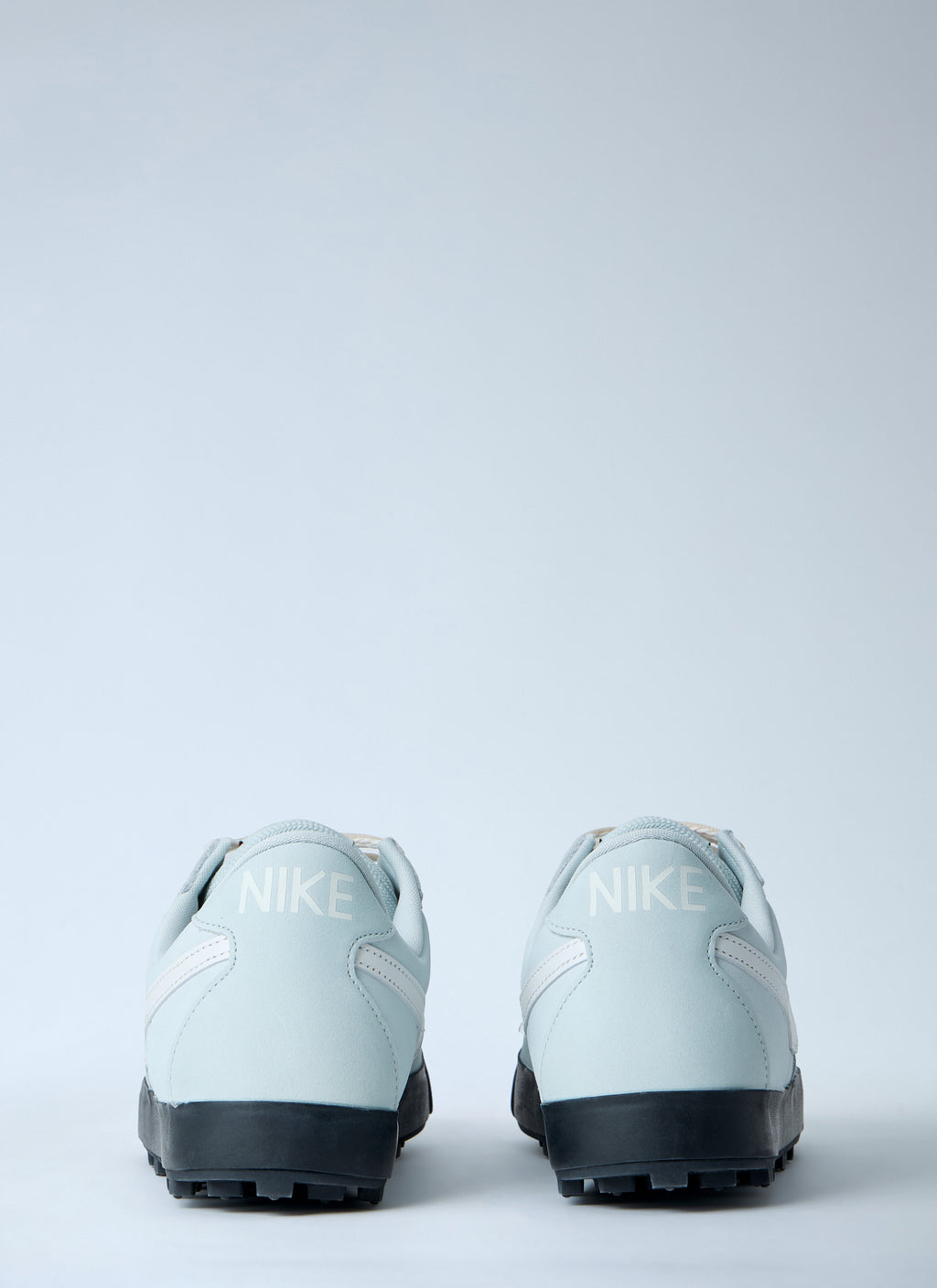 Astrograbber Sneakers