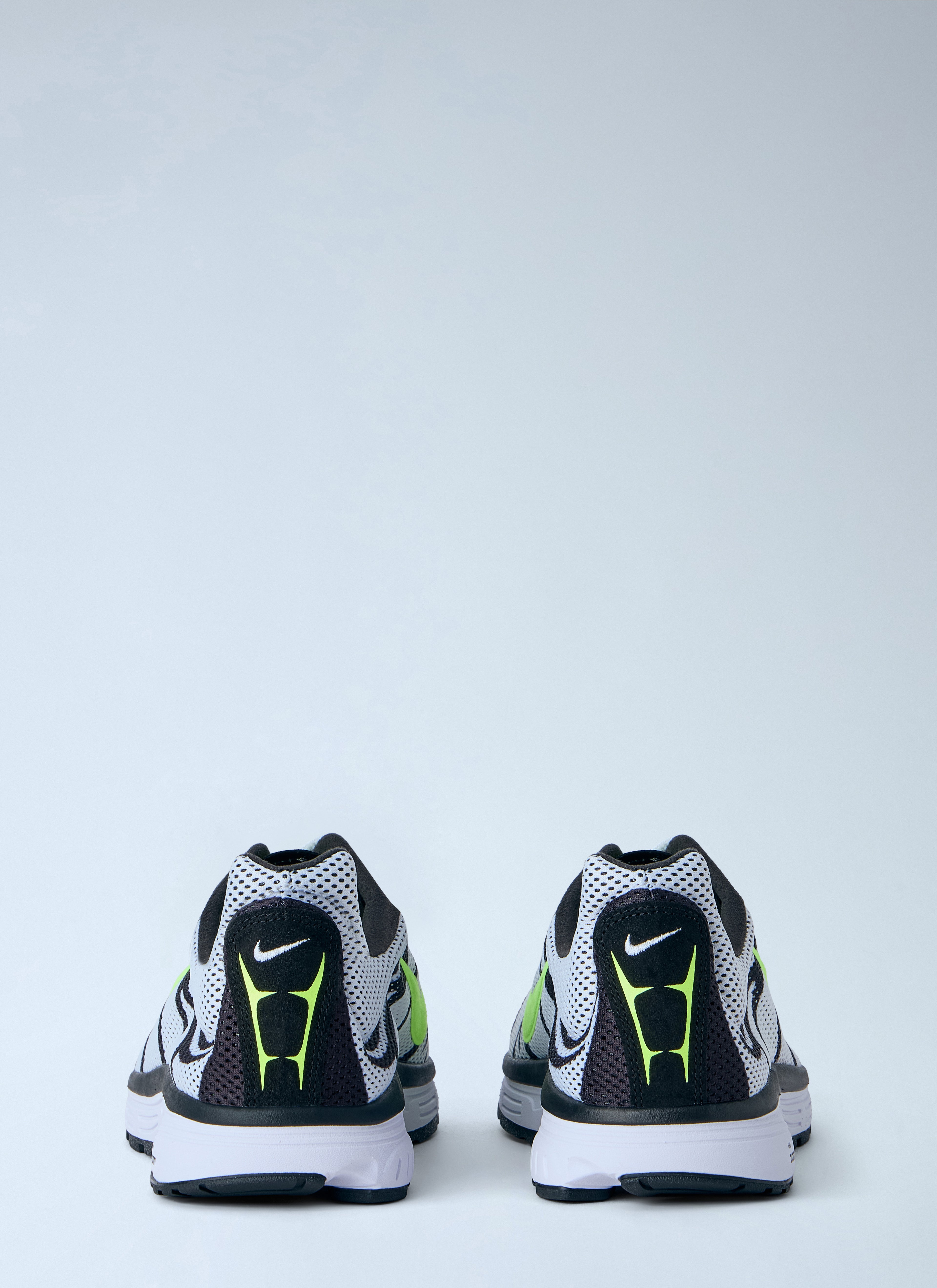 Zoom Streak 3 Sneakers