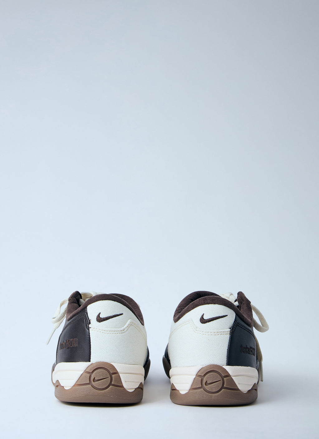 Total 90 Sneakers