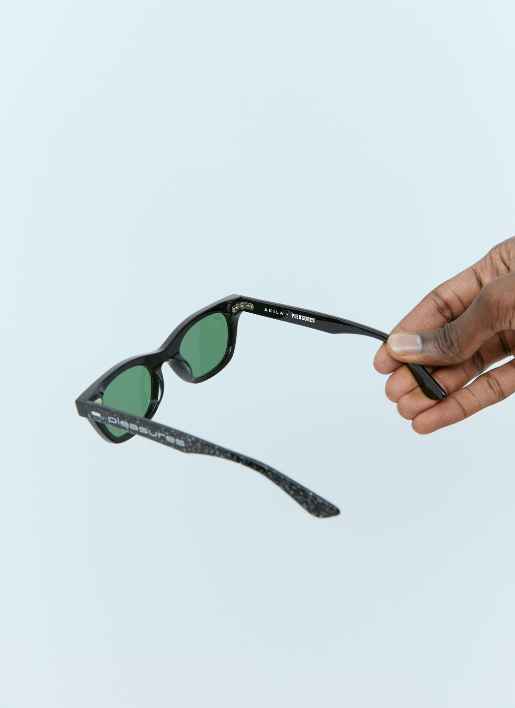 x Akila Sparkle Sunglasses