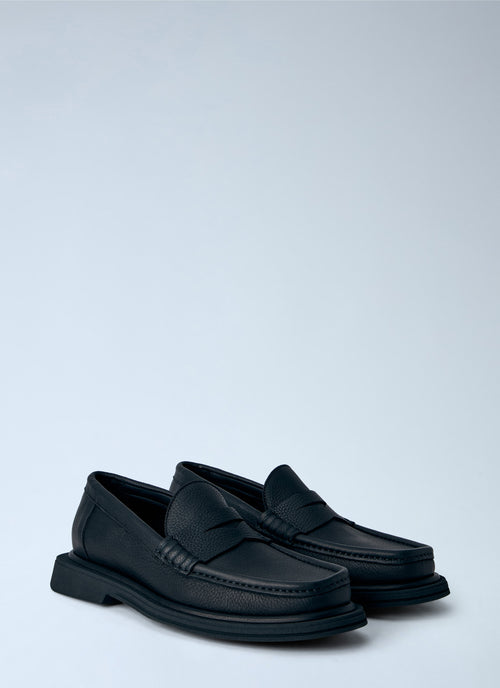 Anglo-Santa Loafers