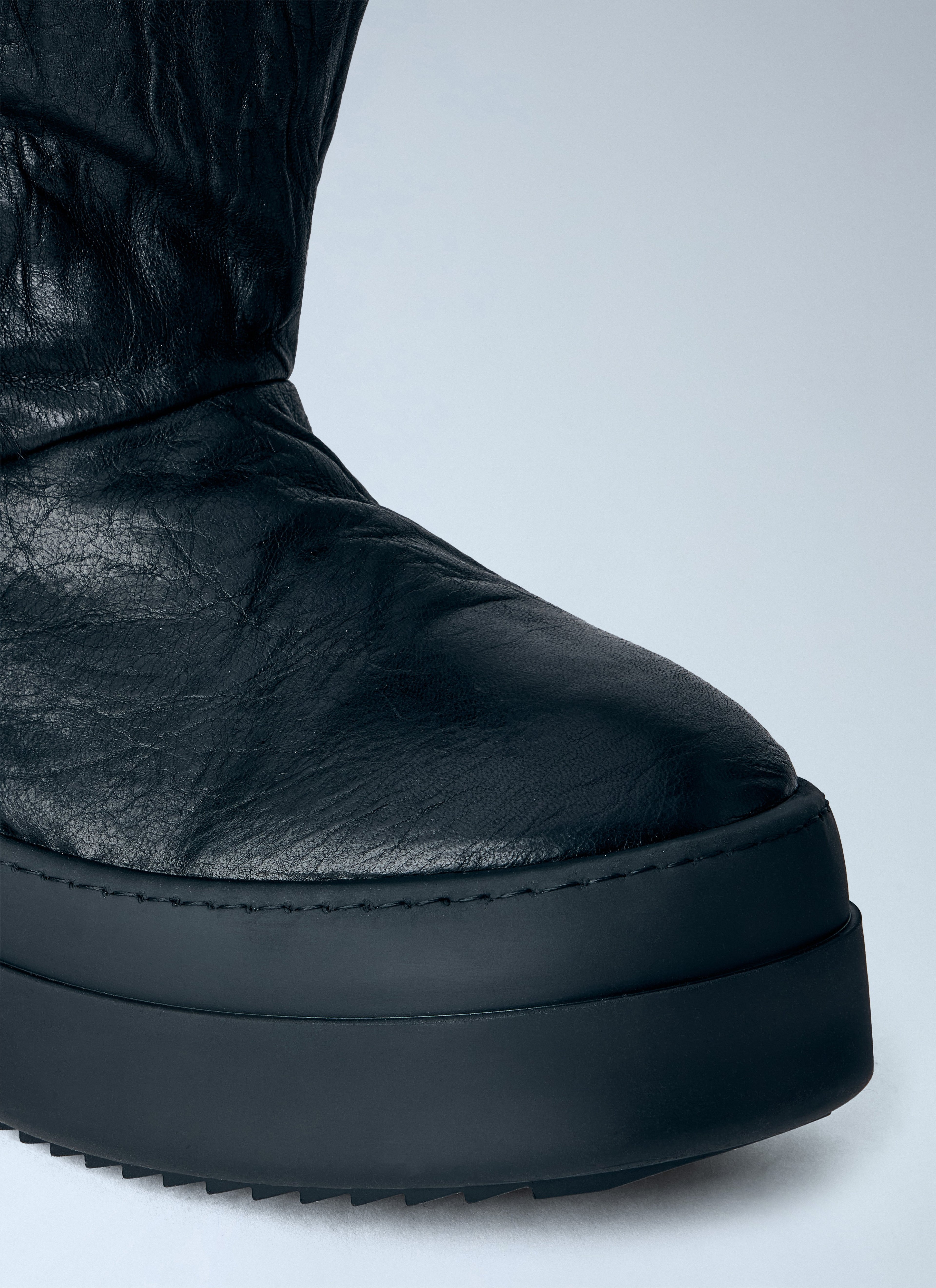 Fringed Mega Bumper Lunar Boots