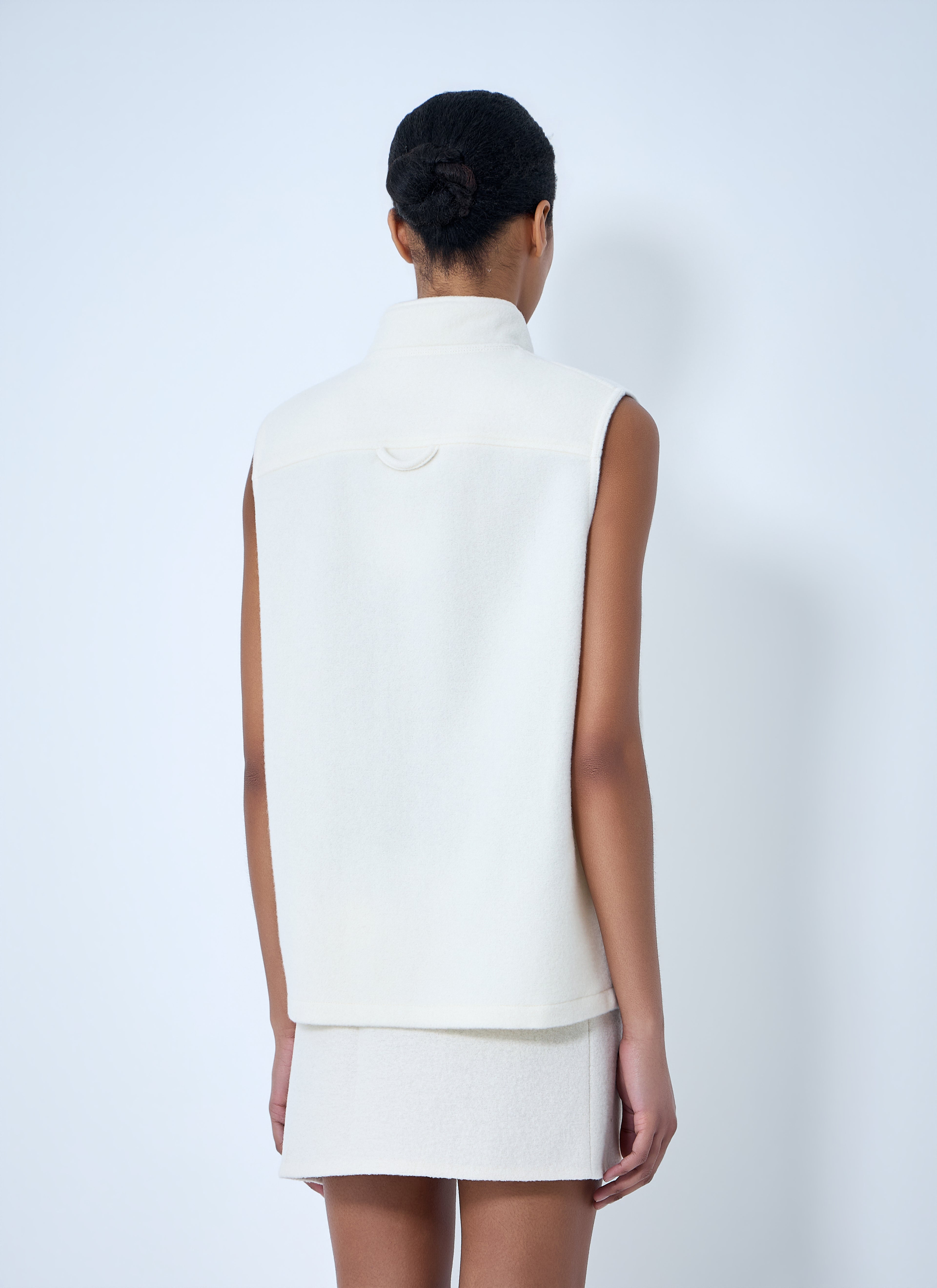 Sleeveless Zip Vest