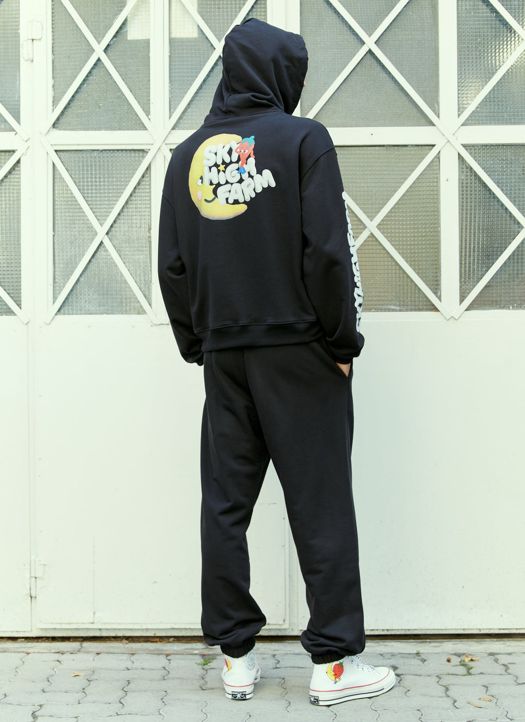 Graphic Print Hooded Sweatshirt