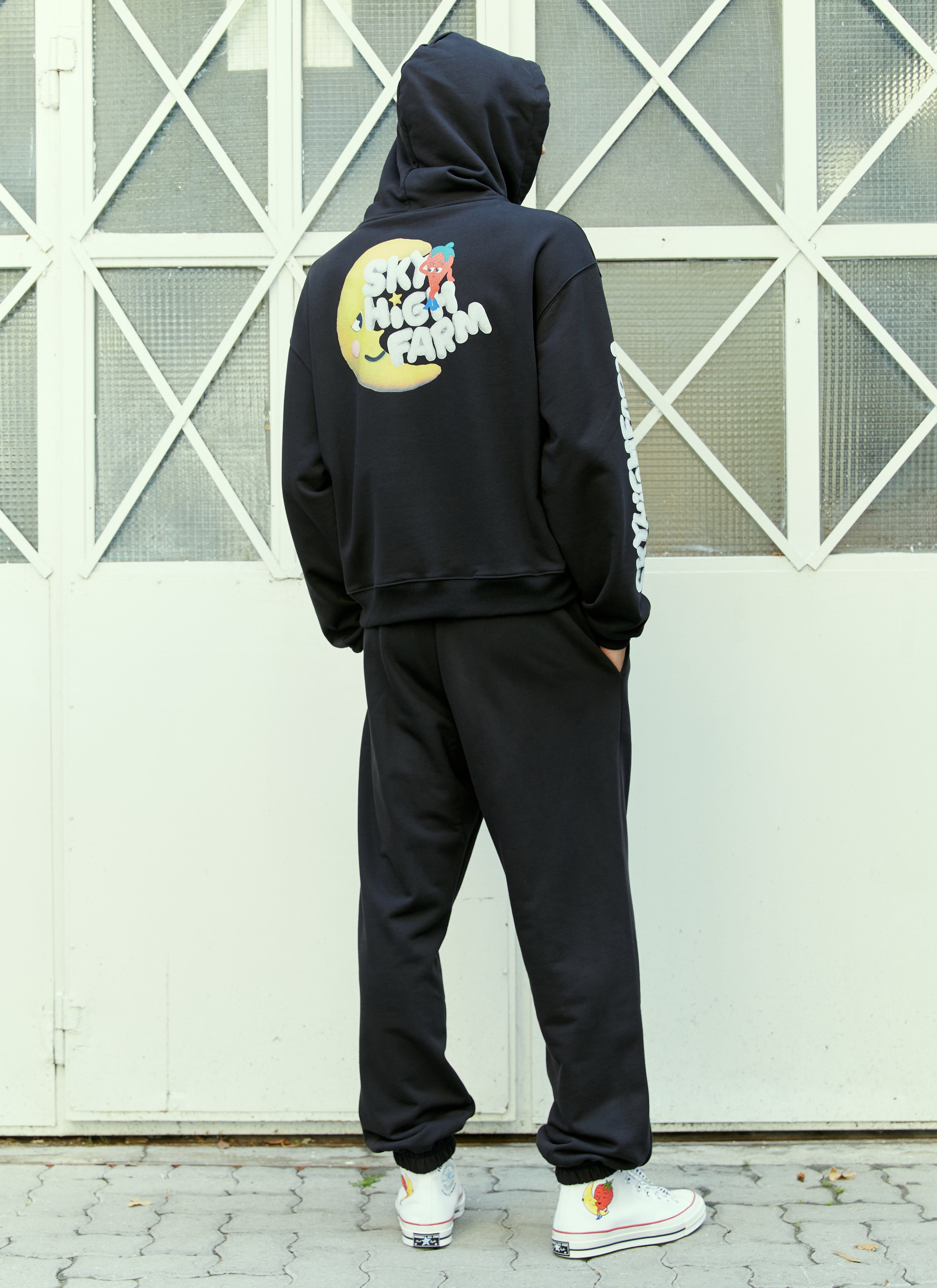Graphic Print Hooded Sweatshirt