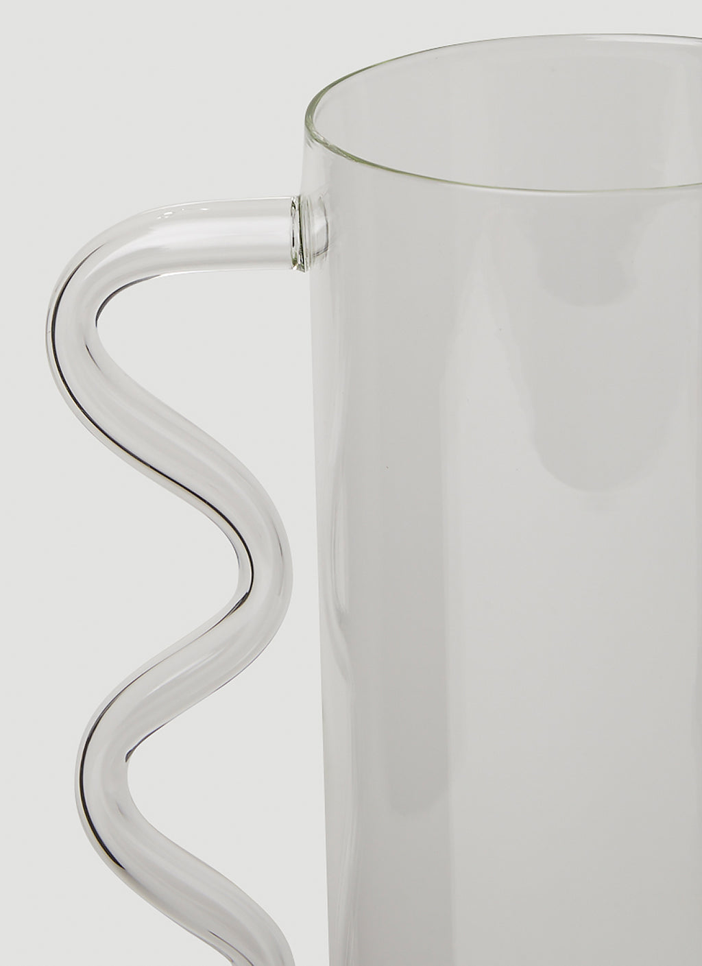 Wave Pitcher