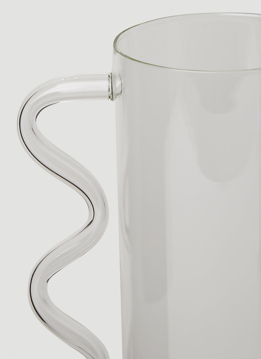 Wave Pitcher