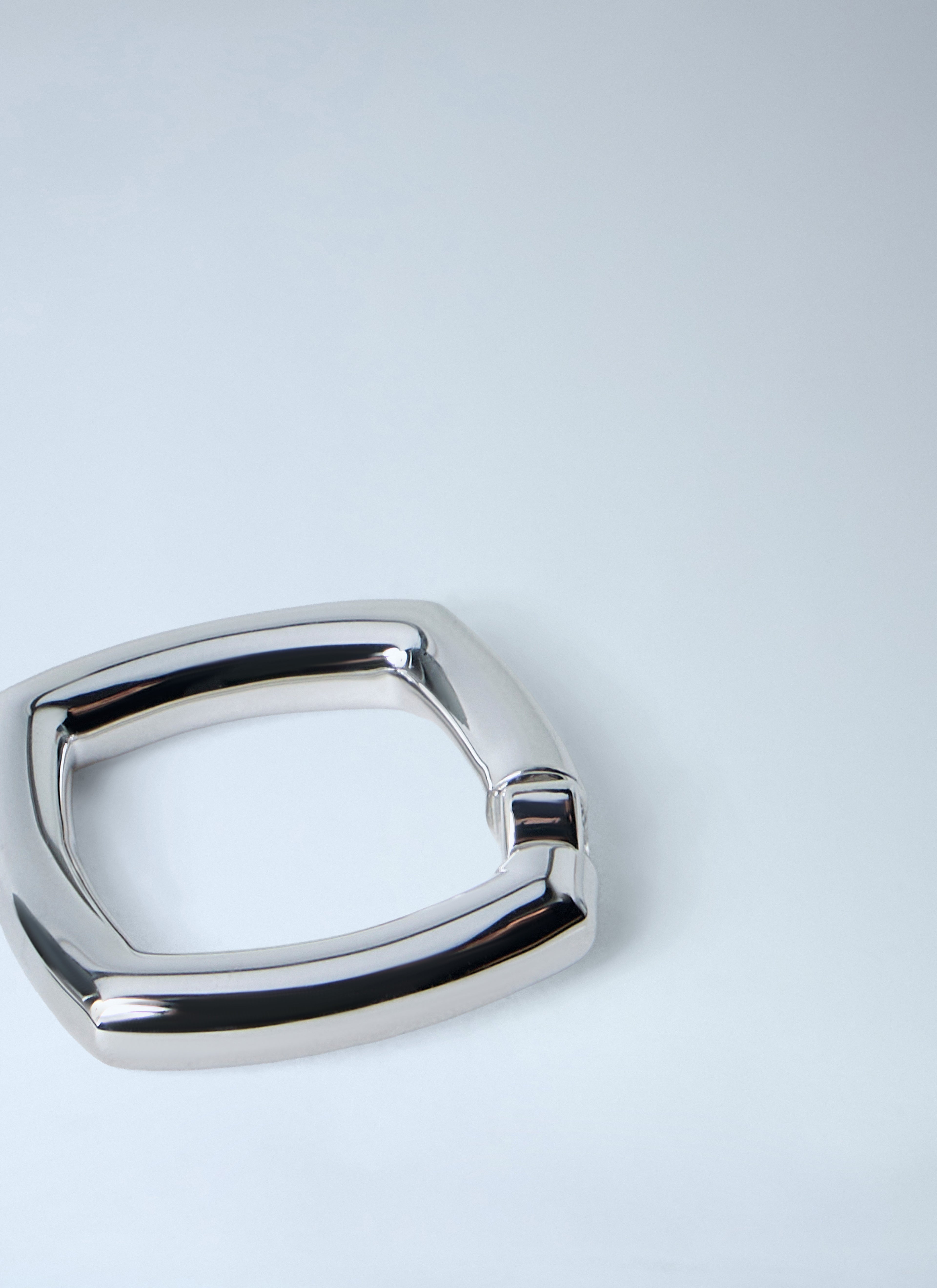 Slim Frame Diamond Ring