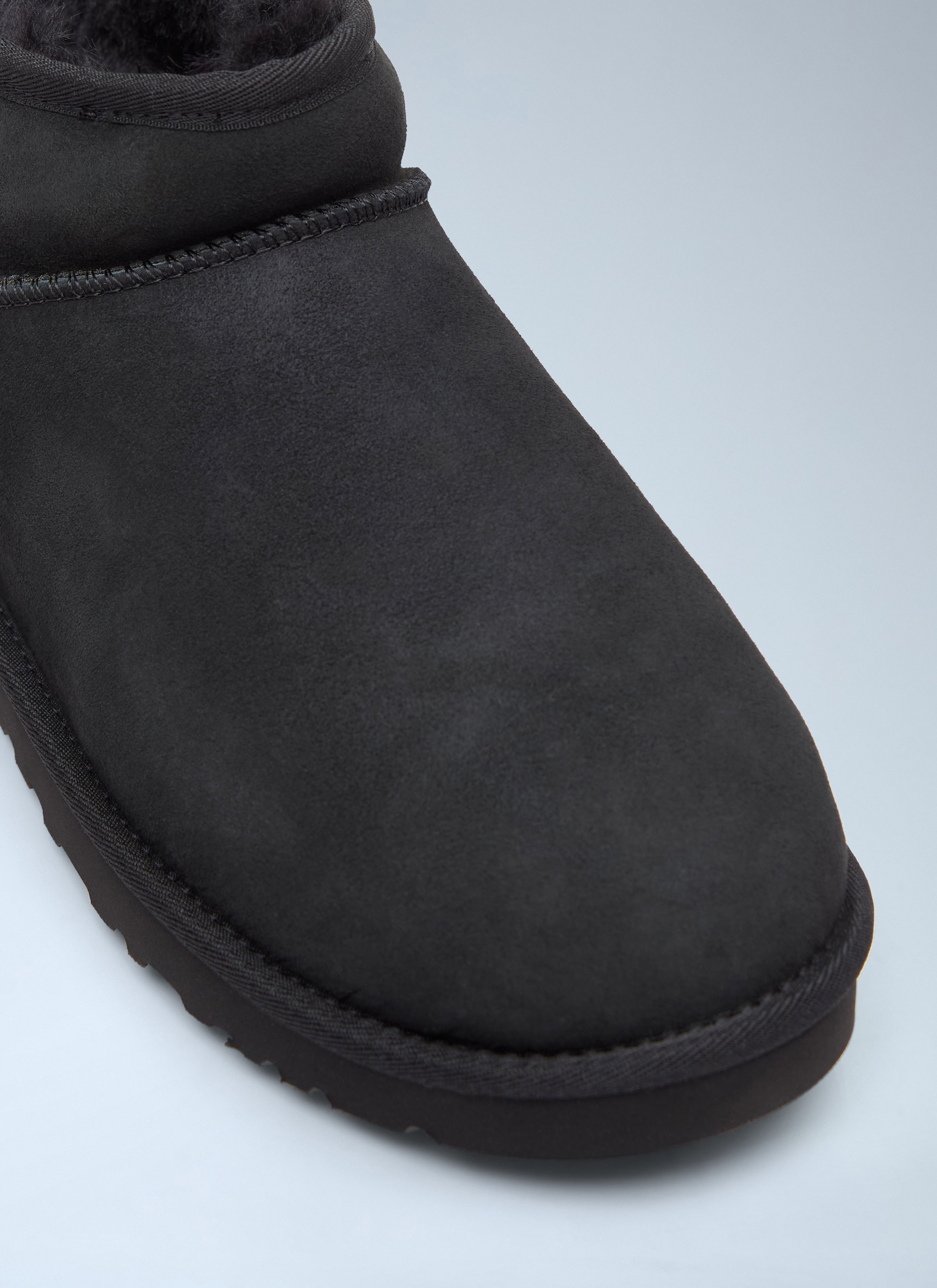 Classic Ultra Mini Boots