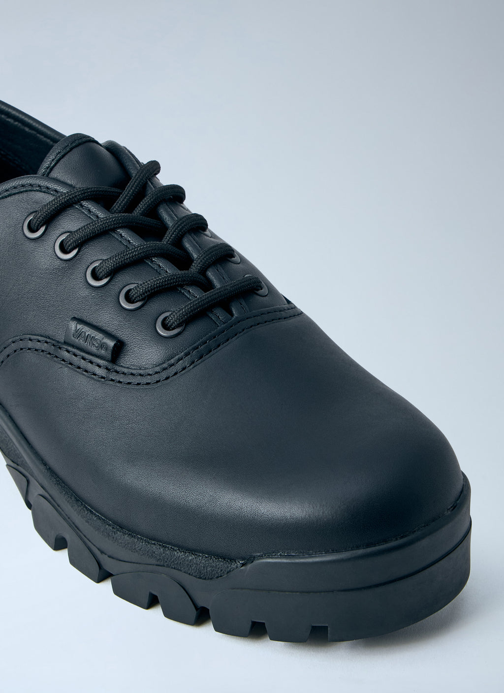 OTW Authentic Oxford Sneakers