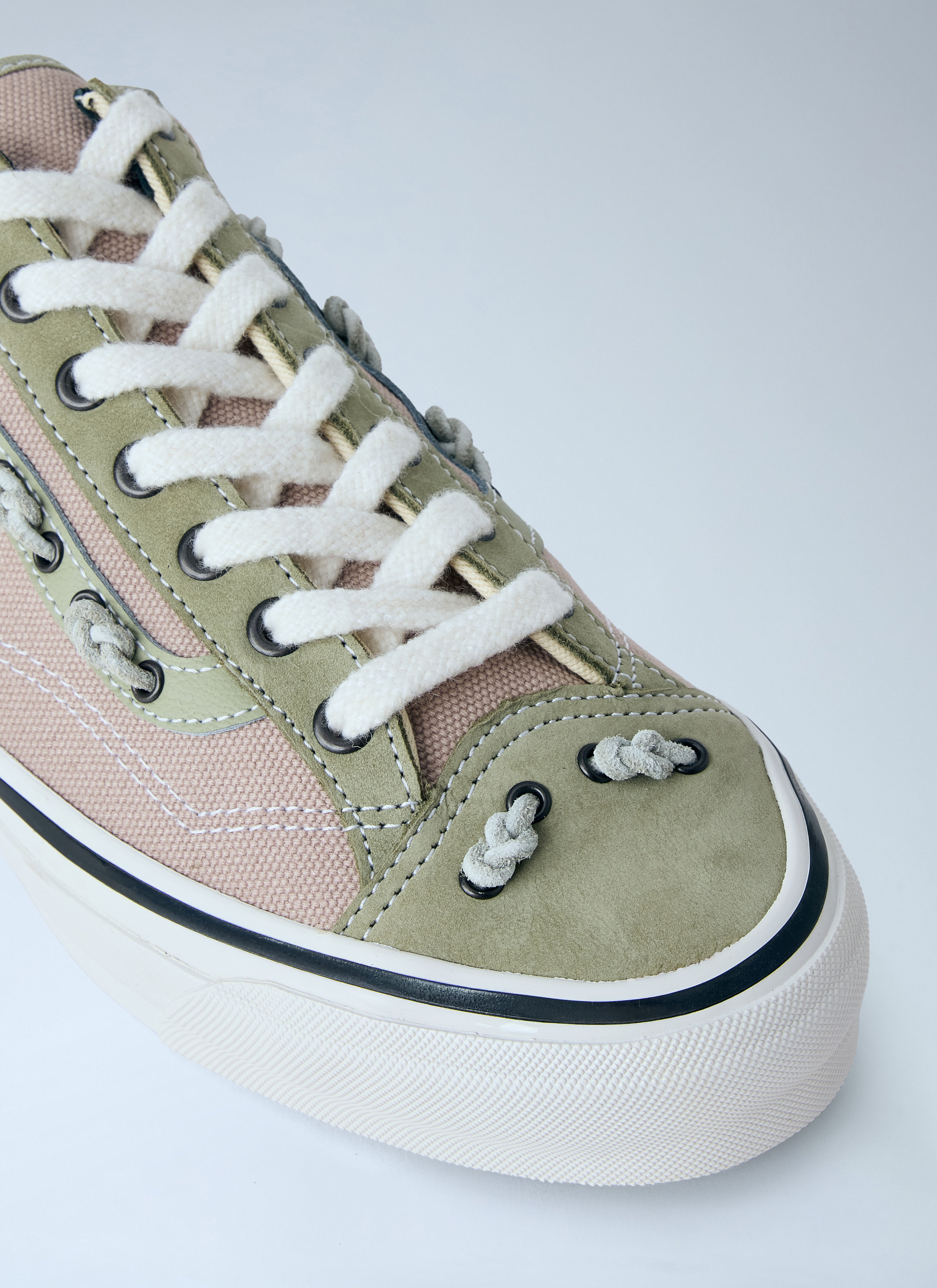 Old Skool 36 Knot Vibram Sneakers