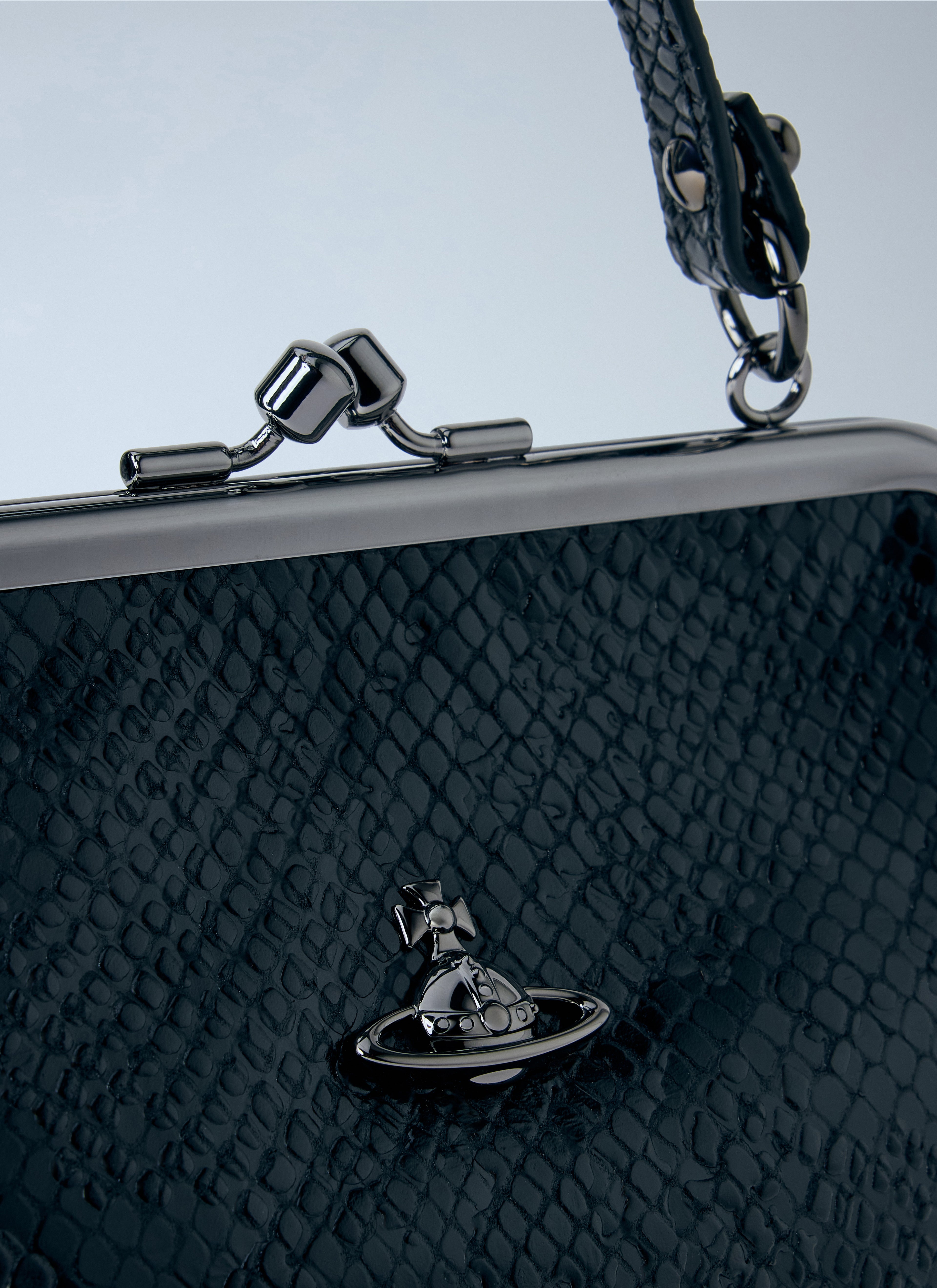 Granny Frame Purse
