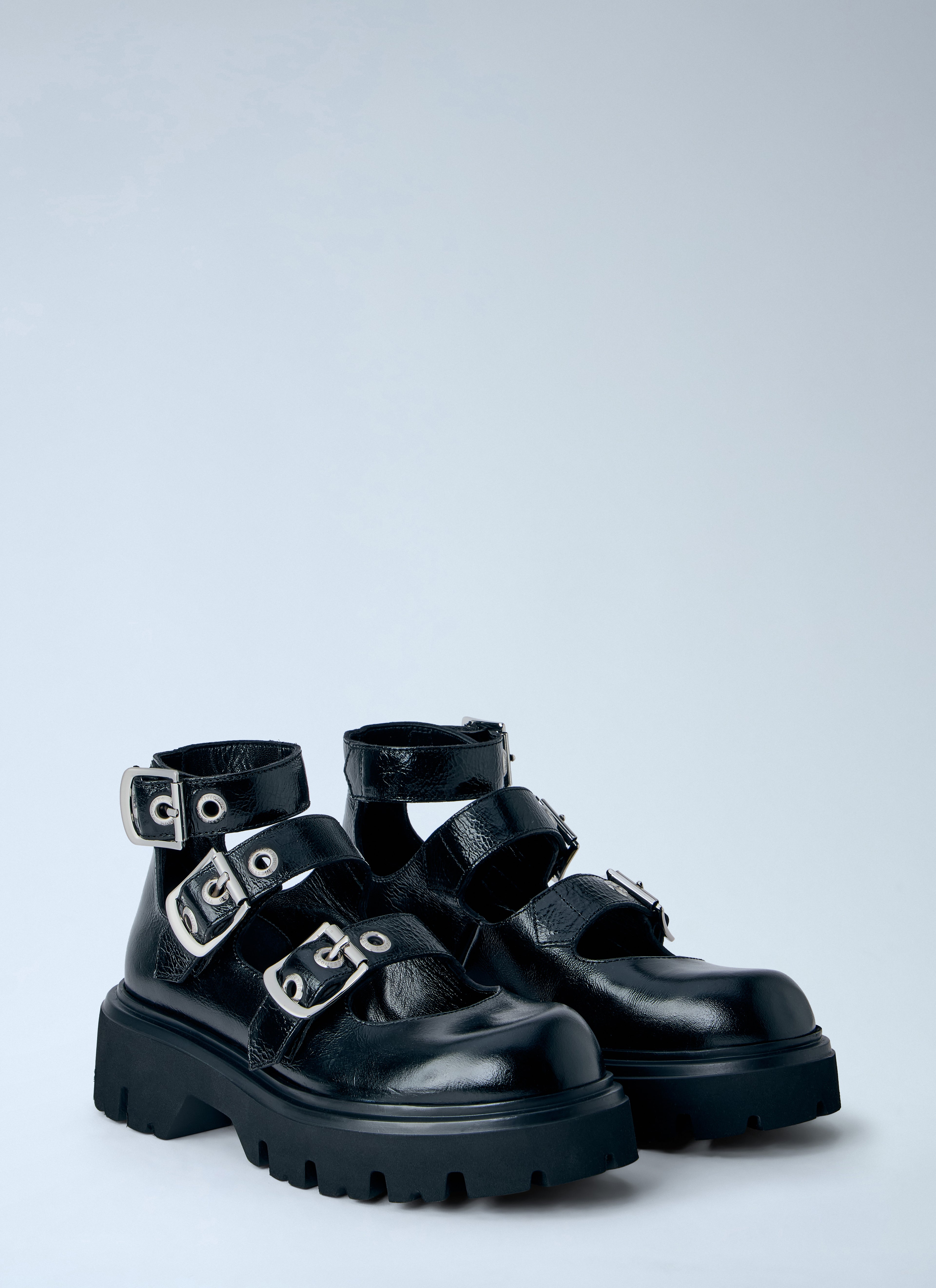 Bacchus Shoes