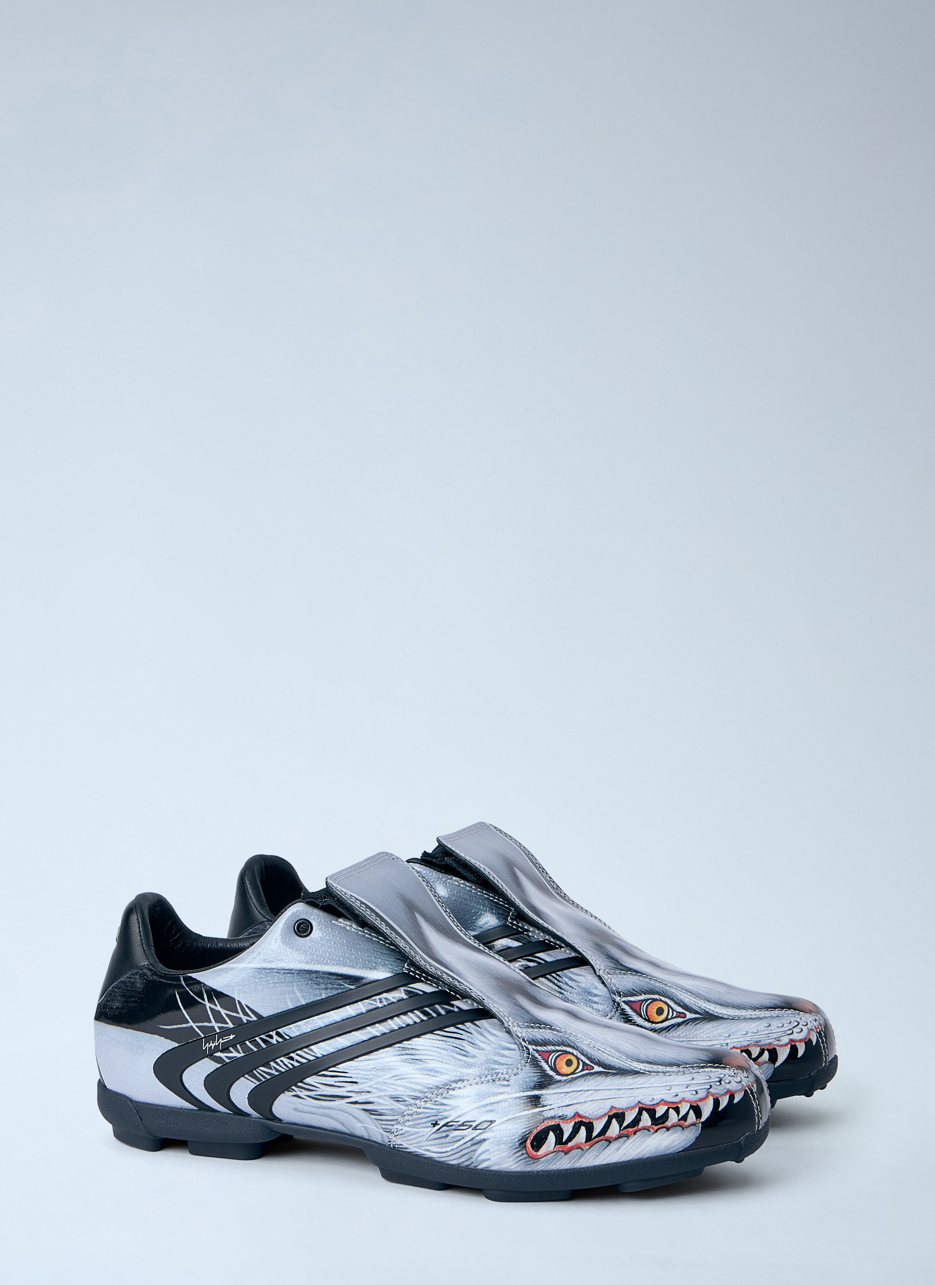 F50 Tunit Beast Sneakers